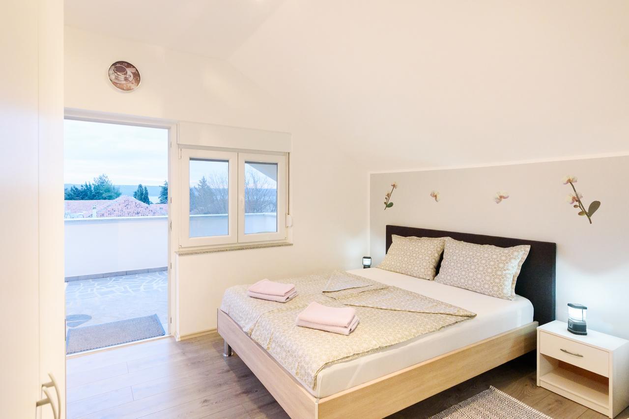 Apartmani Orhideja Gornji Karin Eksteriør billede