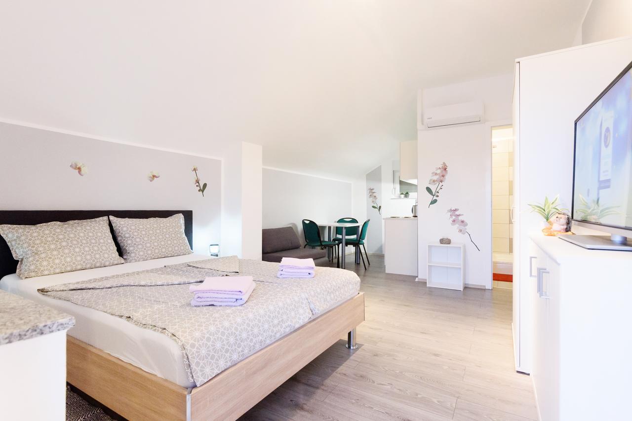 Apartmani Orhideja Gornji Karin Eksteriør billede