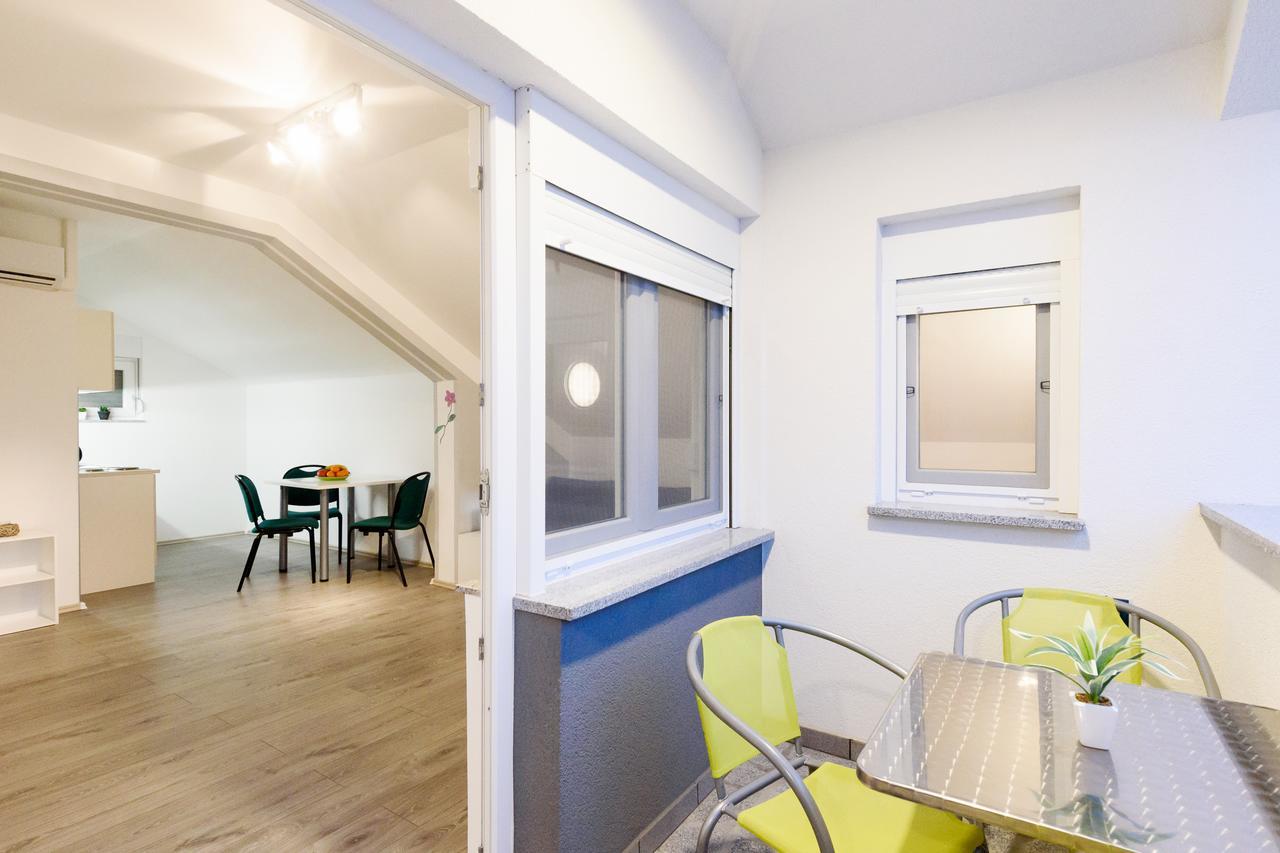 Apartmani Orhideja Gornji Karin Eksteriør billede